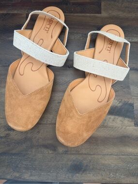 Born Coco Slingback Comfort Flats Womens 8 Suede Leather Slip On Sandals